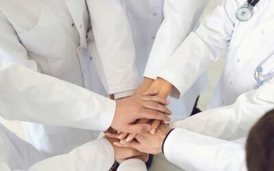 COMPARECENCIA EN COMISION DE SALUD DE COMPAÑEROS FACULTATIVOS